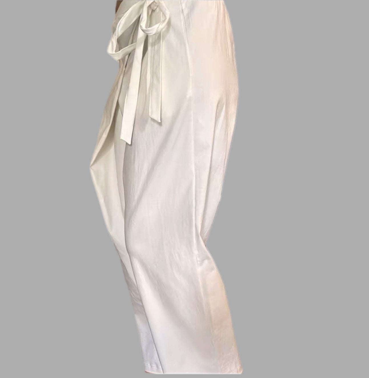 Mari pantaloni apron